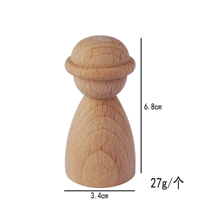 Blanco houten poppetje met hoed, 6,8 cm hoog